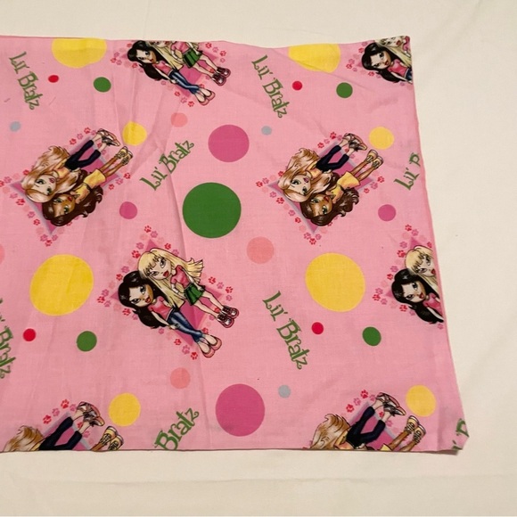 Lil Bratz Pillowcases Homemade 21” x 13” Pillow Cases Lot of 2 - Picture 11 of 16